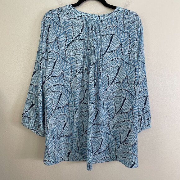 NYDJ Womens Plus 1X Blue Button Up Blouse Long Sleeve V Neck Shirt Pleated Back - Picture 9 of 10